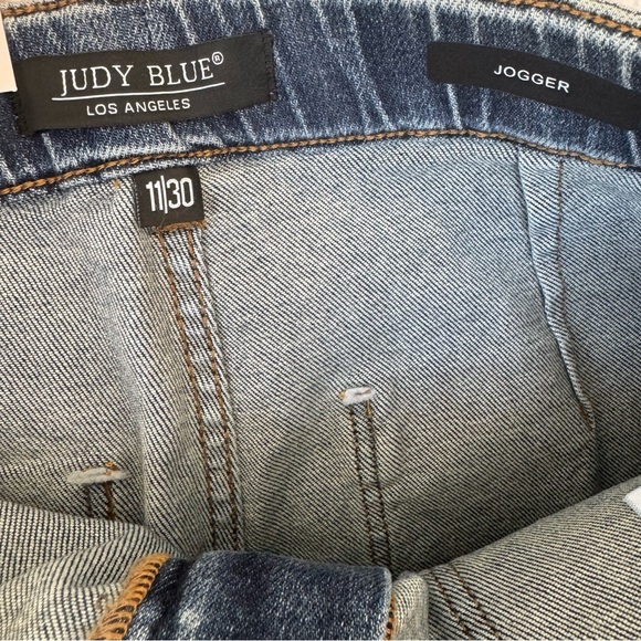 NWT Judy Blue High Rise Cuffed Jogger Jeans 11/30 - Picture 4 of 5